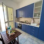 Veranda Sul Mare Di *
